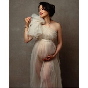 Mesh maternity one shoulder dress